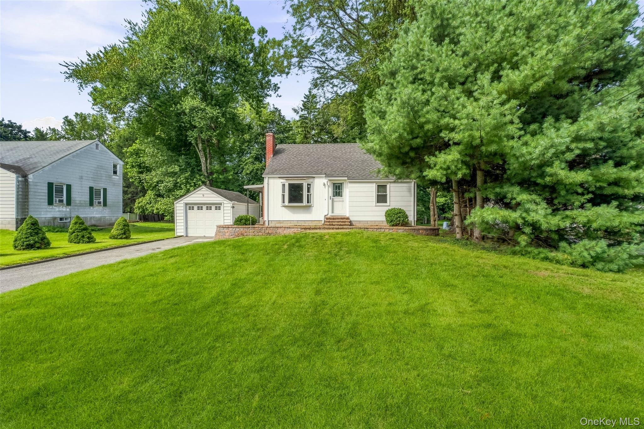 9 Memory Lane, Poughkeepsie, NY 12603 — photo 2