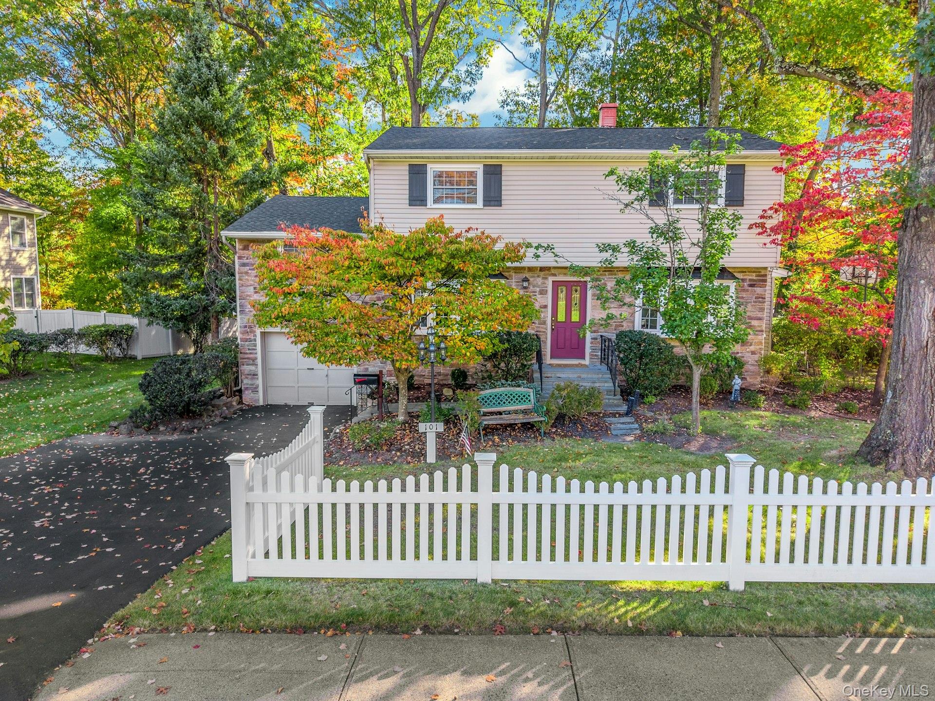 101 Shetland Drive — photo
