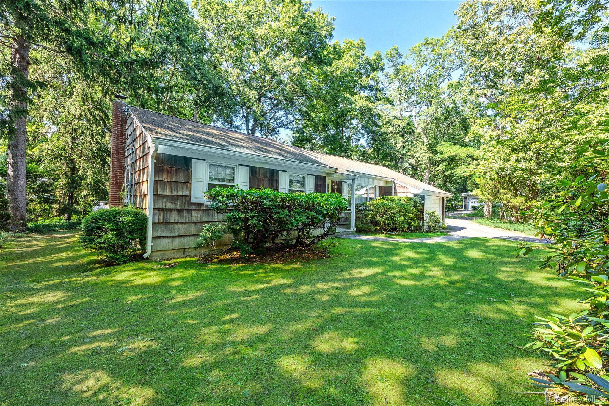 2625 Great Peconic Bay Boulevard — photo
