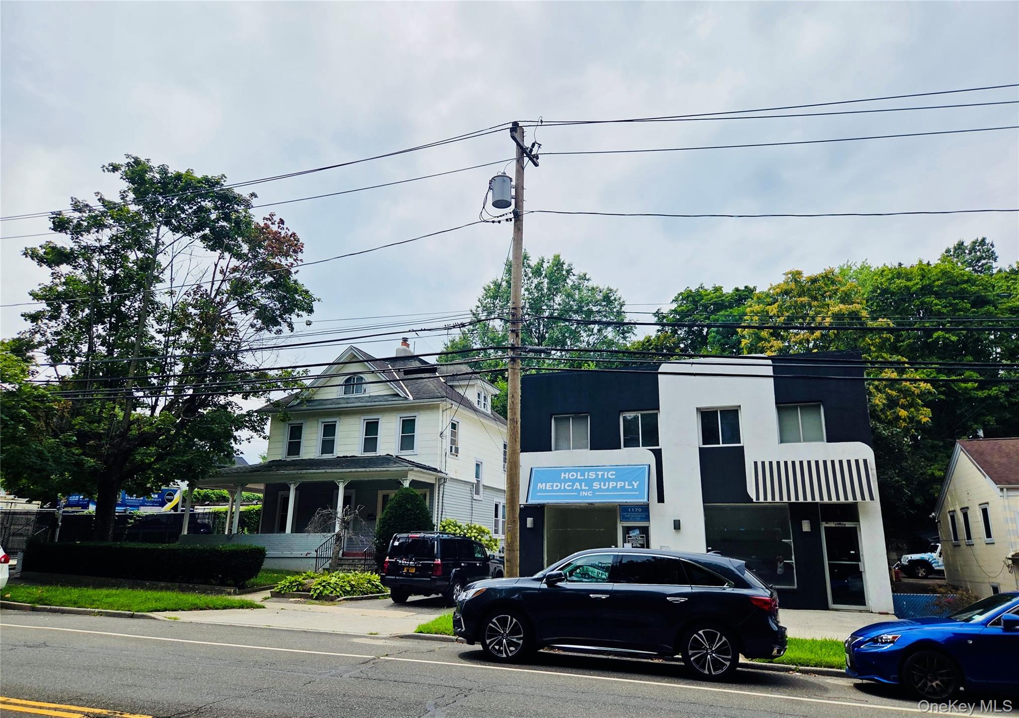 1168-1170 Port Washington Boulevard — photo