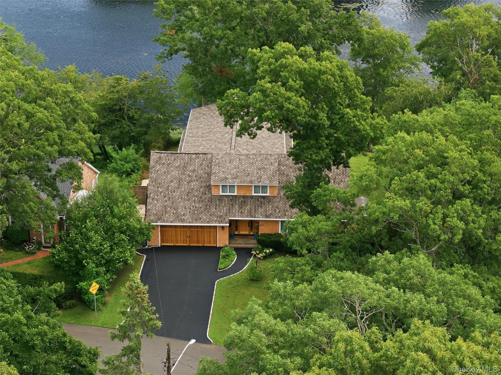 107 Lake Shore Drive — photo