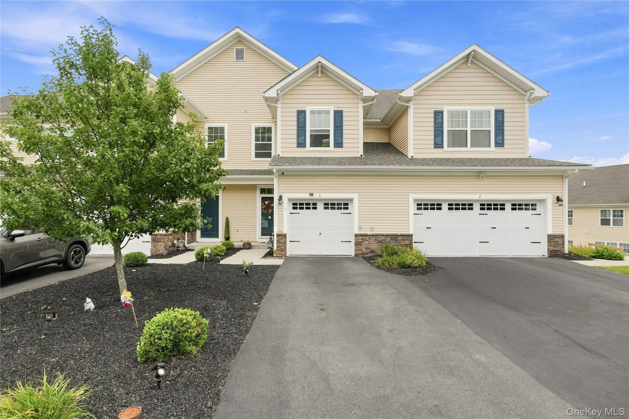 4 Woodrose Court — photo