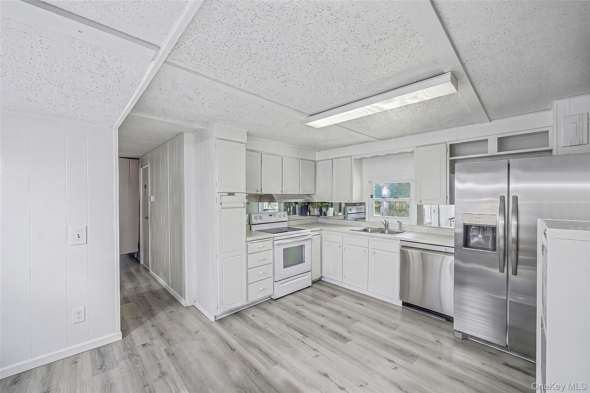 703 Fresh Pond Avenue 48 — photo