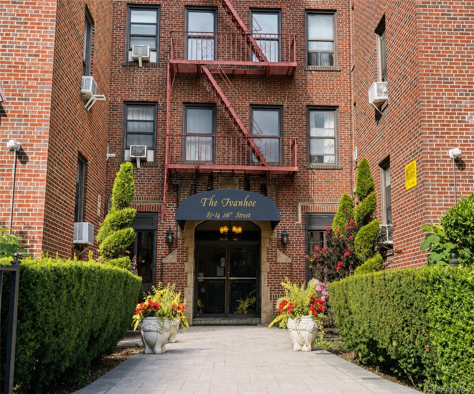 83-84 116 Street Unit 1J — photo