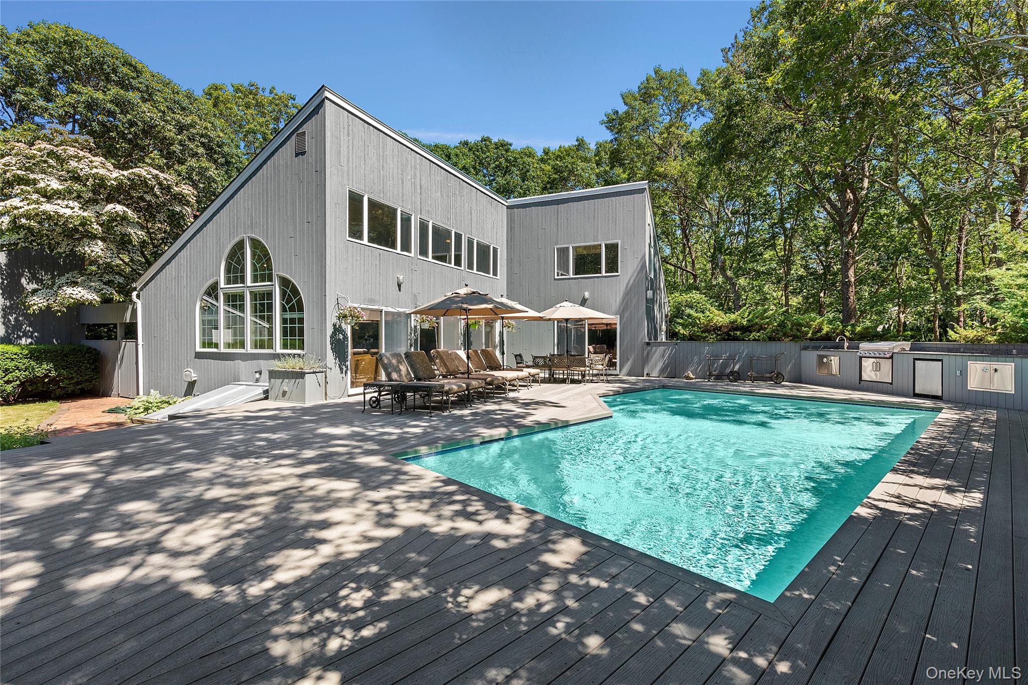 26 Pheasant Run — photo