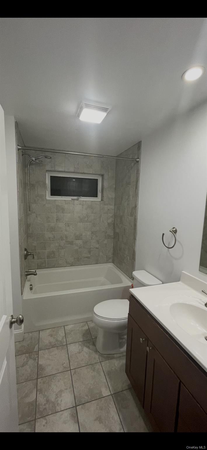 10 Pershing, Hempstead, NY 11558 — photo 3