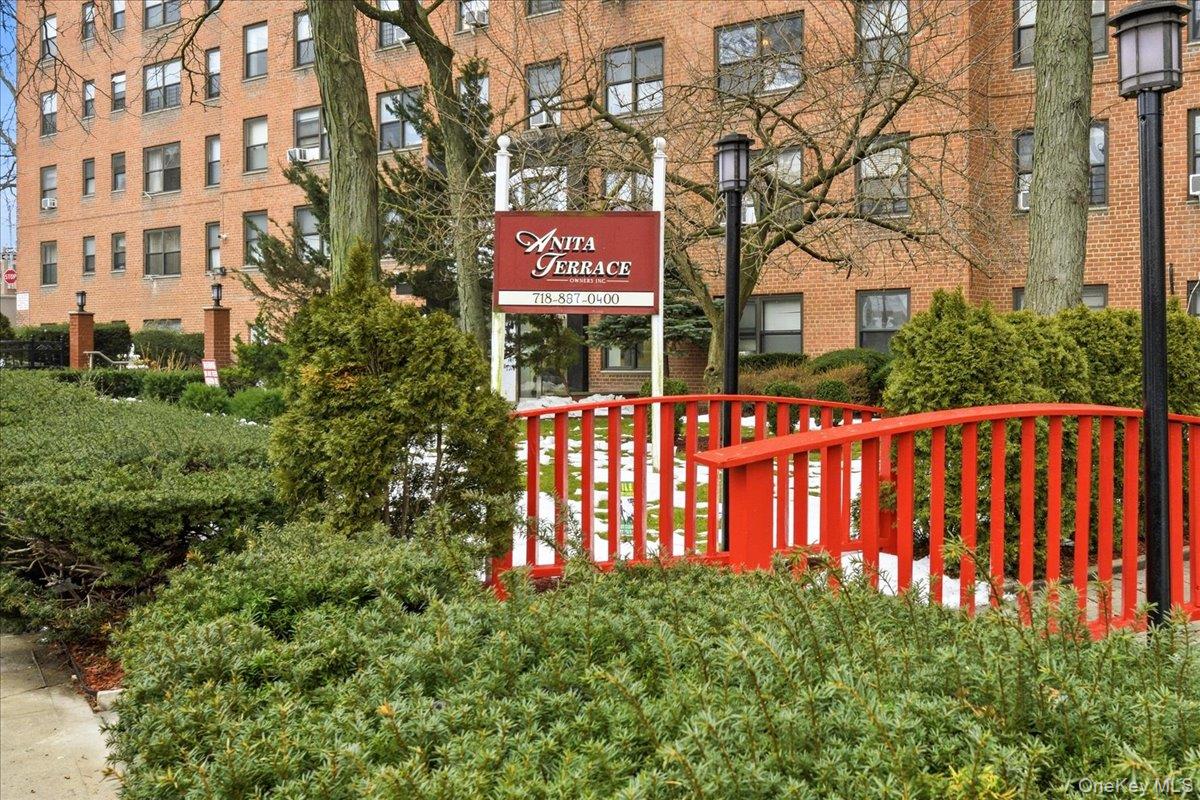 99-60 63rd Road 3A/A — photo