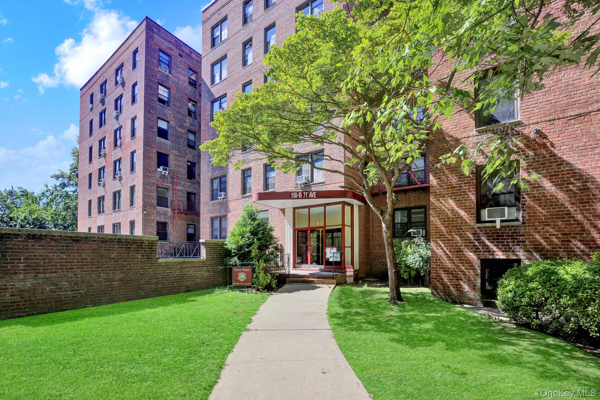 150-10 71st Avenue 6H — photo