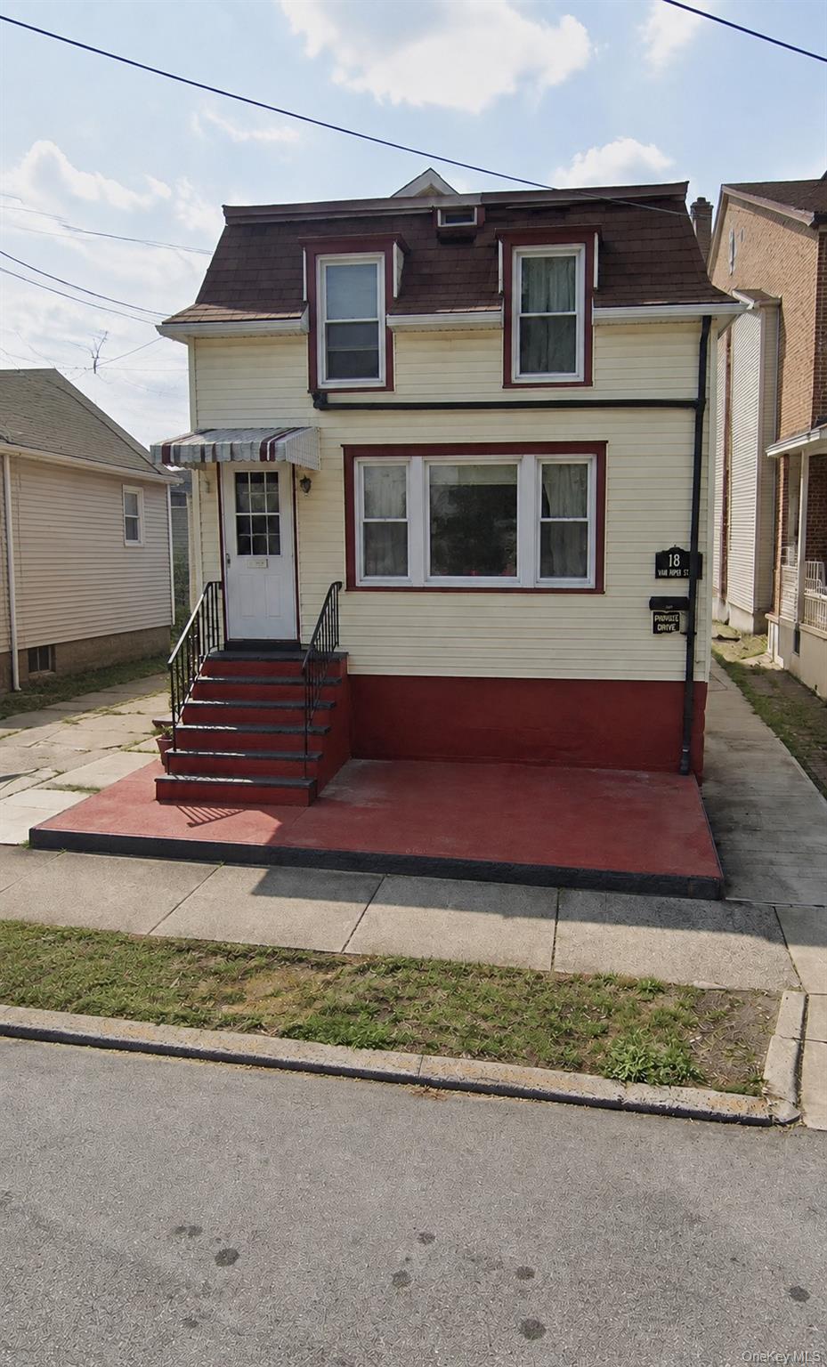 18 Van Riper Street — photo
