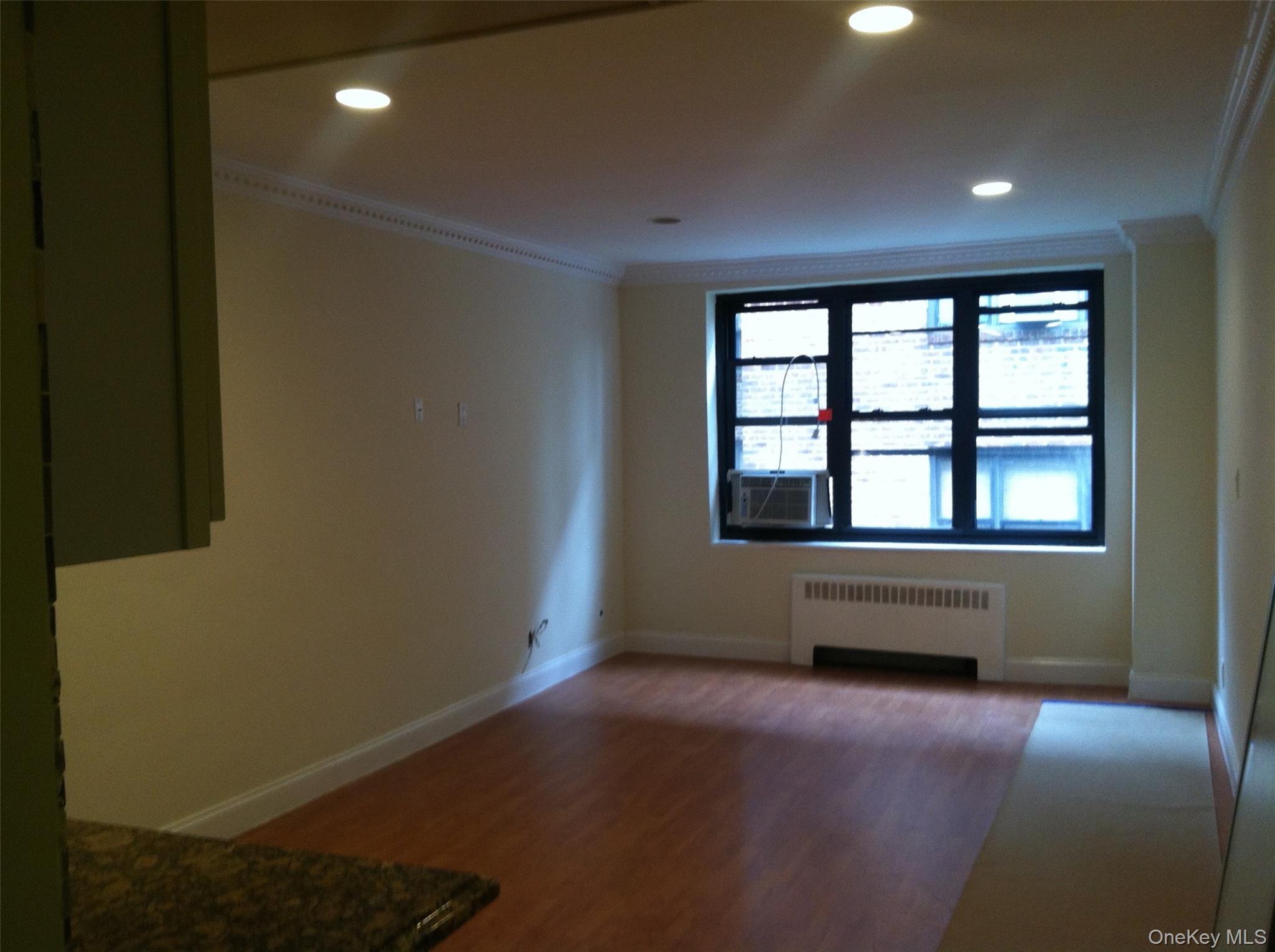 15 Canterbury C-13 — photo