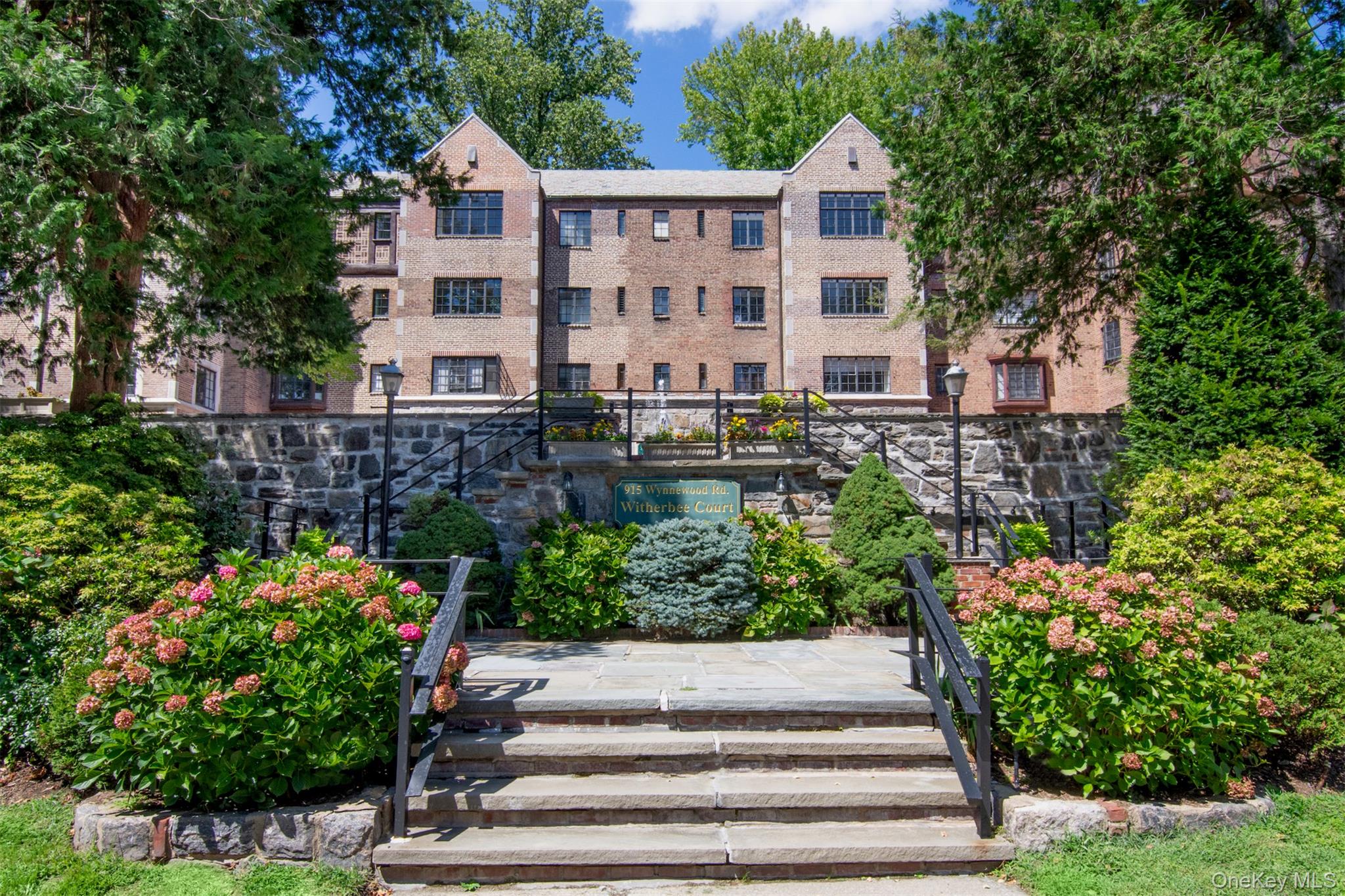 915 Wynnewood Road G4 — photo