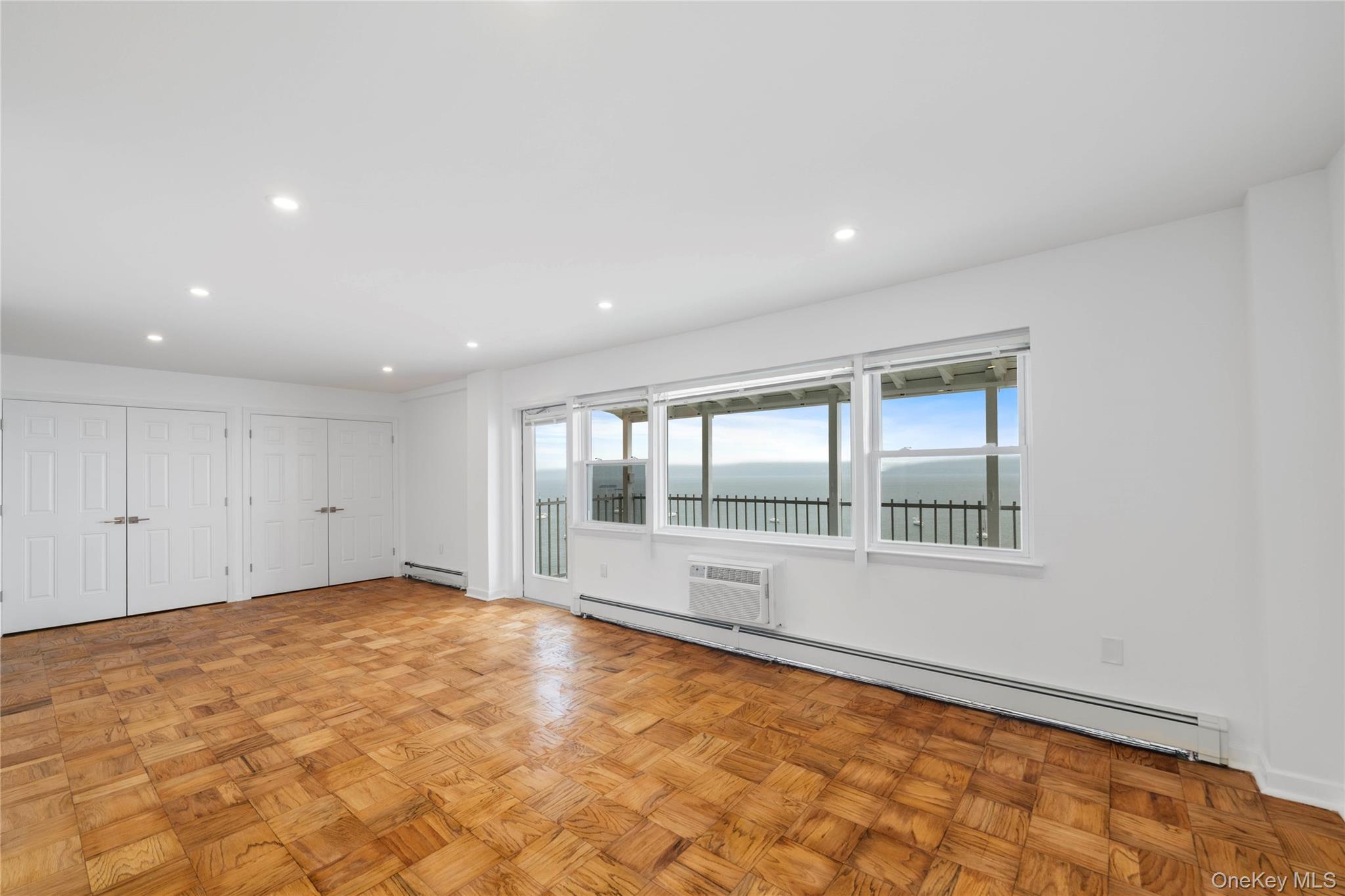 101 Gedney Street 6U — photo