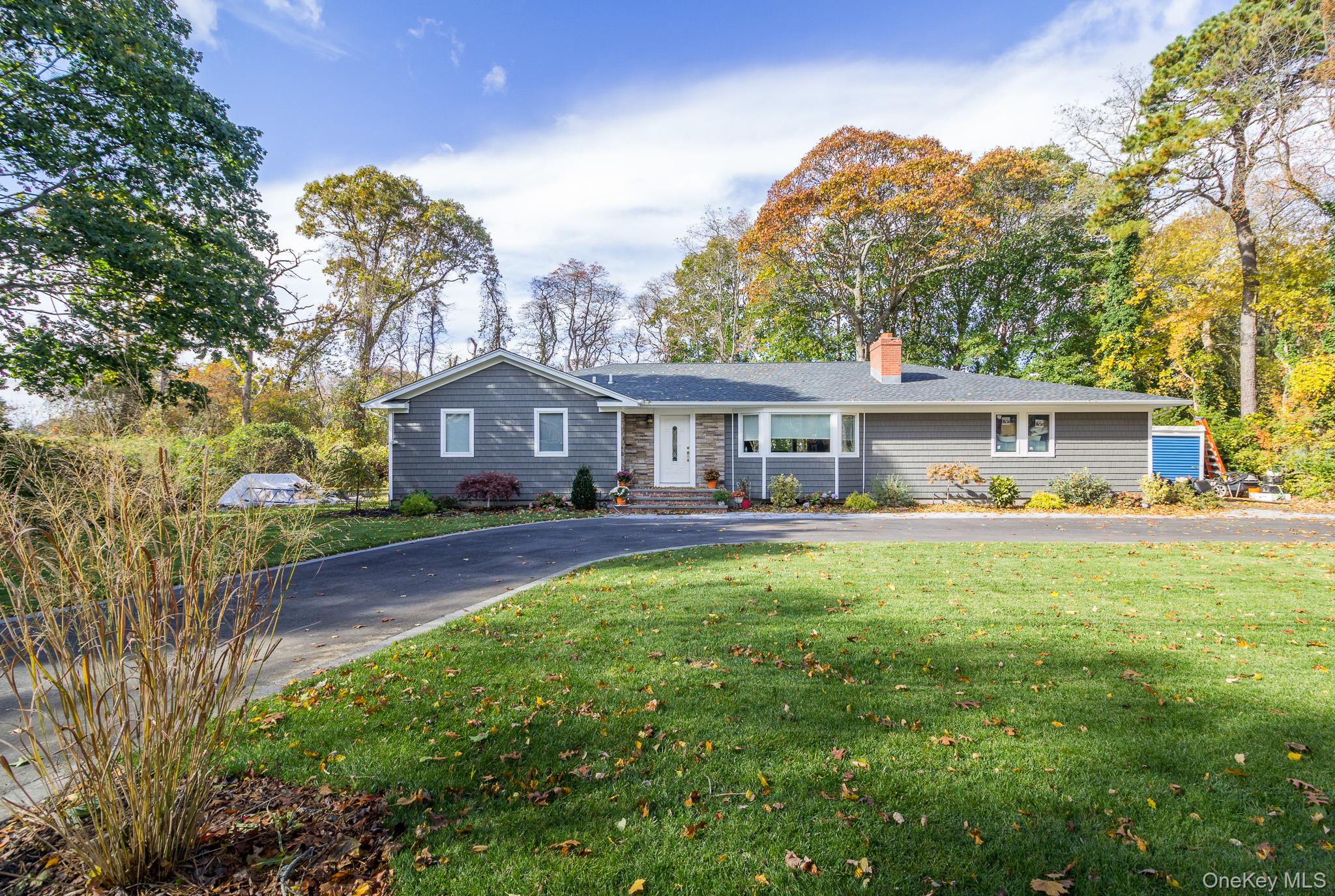 50 Melrose Parkway — photo