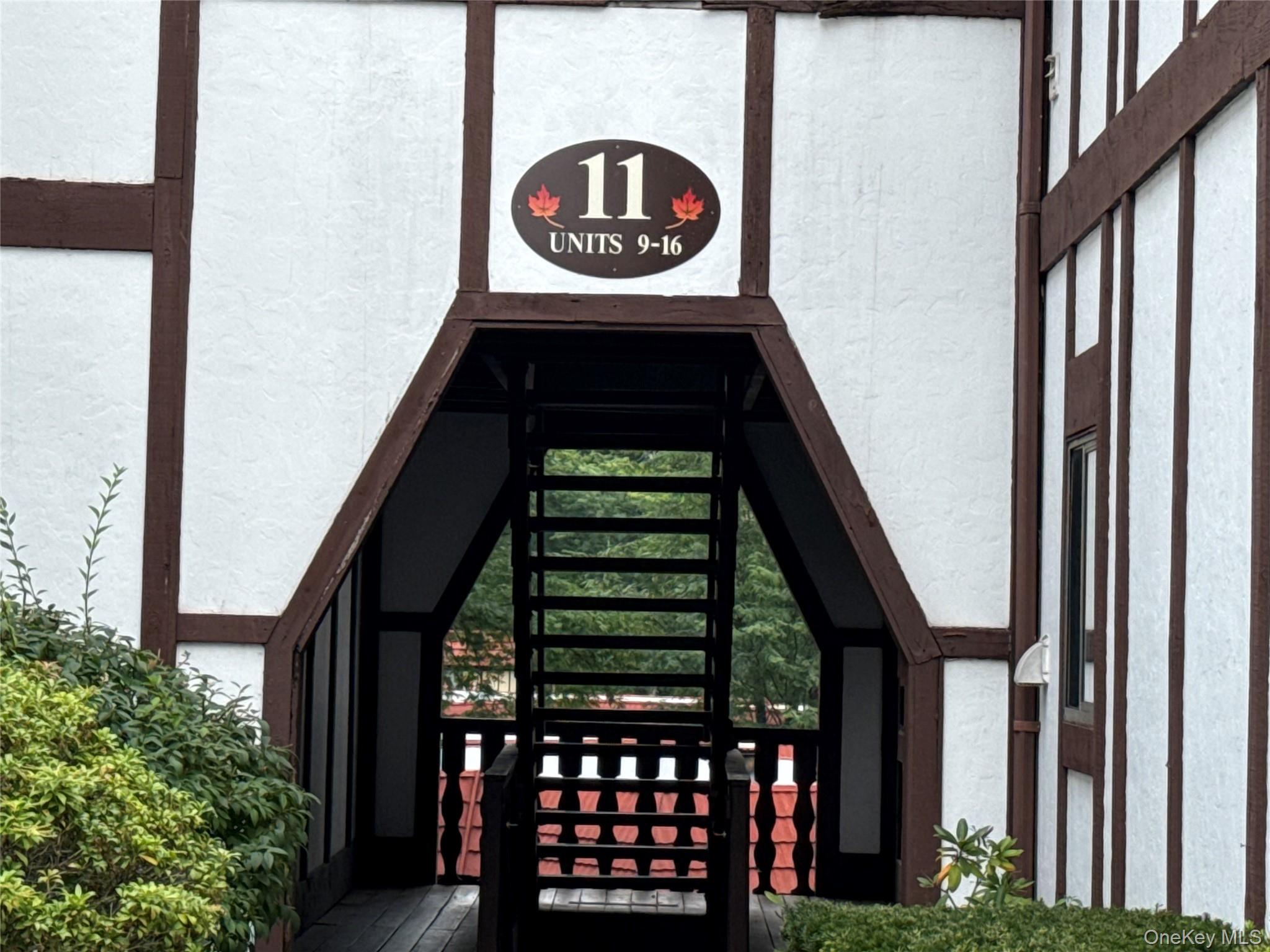 11 Skyline Drive 12 — photo