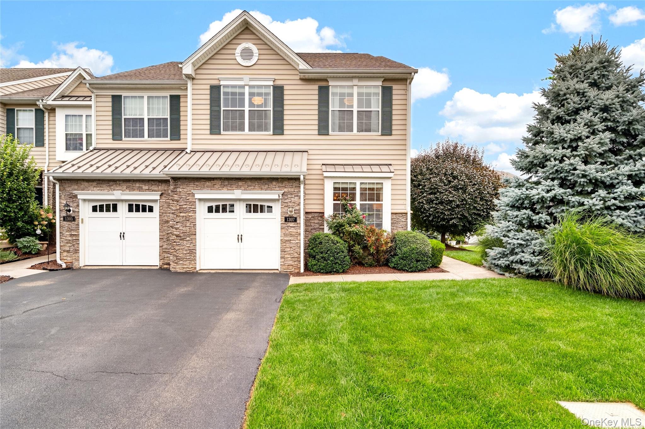 1307 Glastonbury Lane — photo