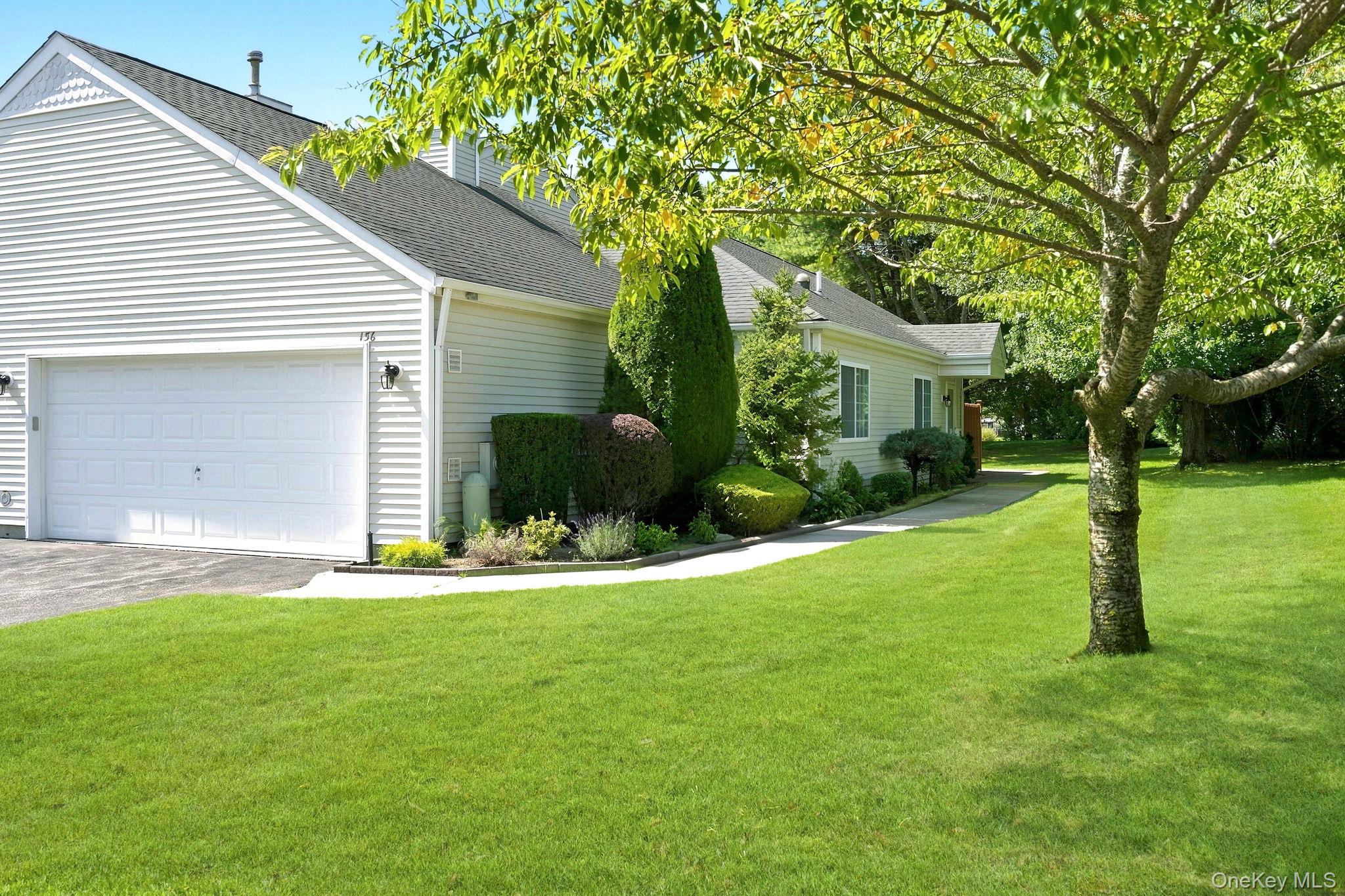 156 Farm House Court — photo