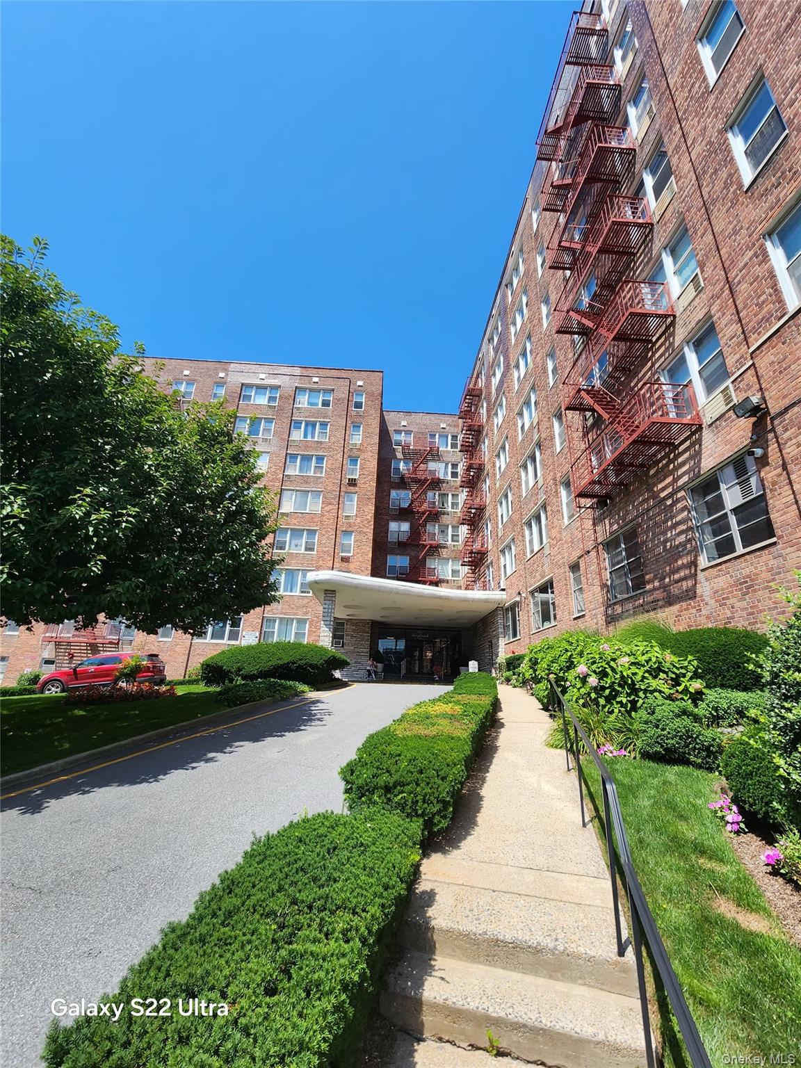 333 Bronx River Road 324 — photo