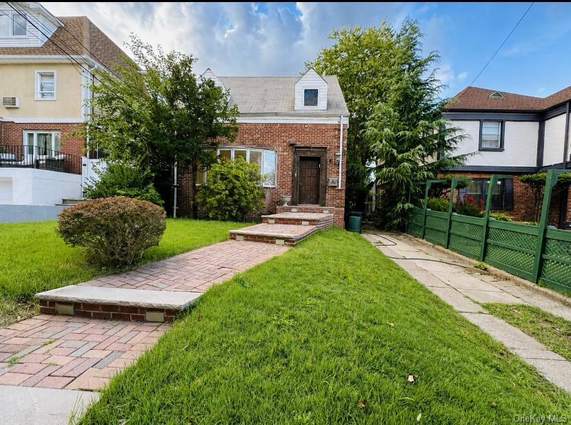 176-29 80th Drive — photo