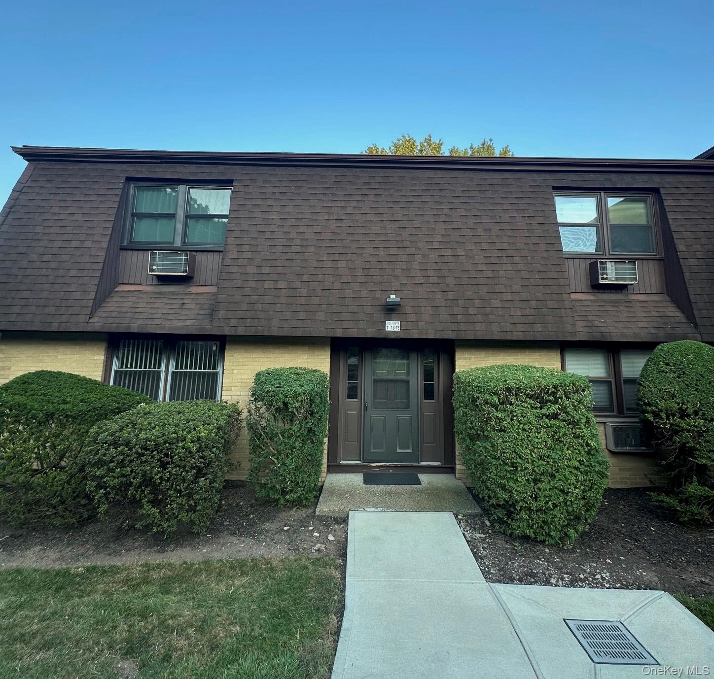 1 Germonds Village 14 — photo