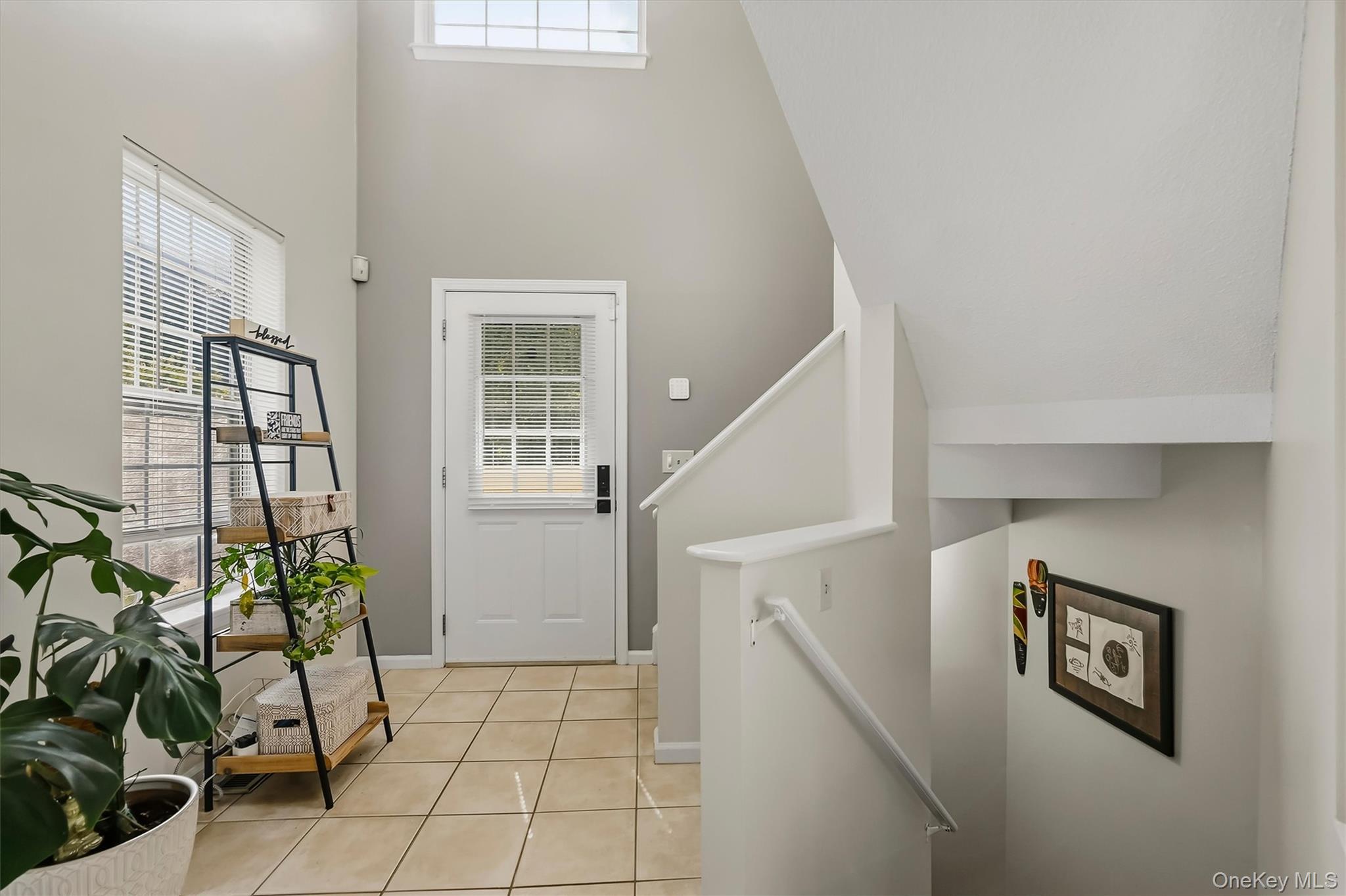 246 Crestwood Court — photo
