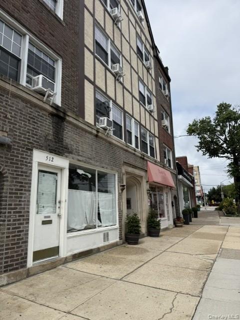 512 Mamaroneck Avenue — photo