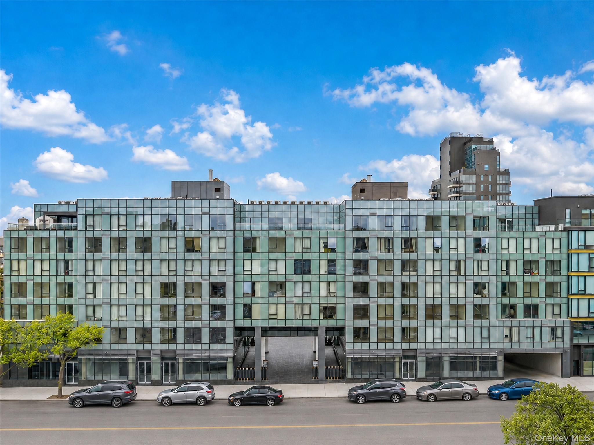 14449 Northern Boulevard 608 — photo