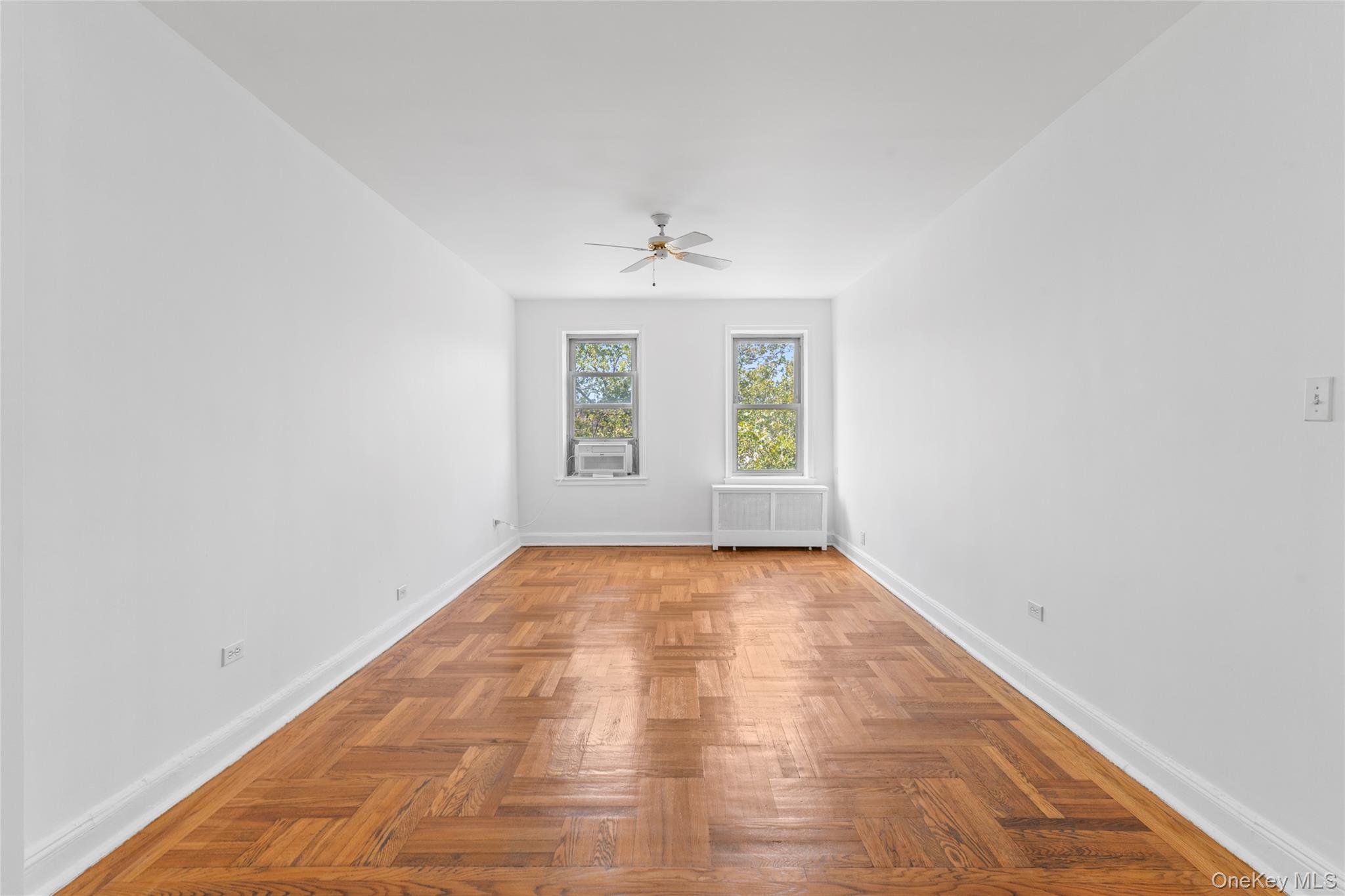48-23 42nd Street 5F — photo