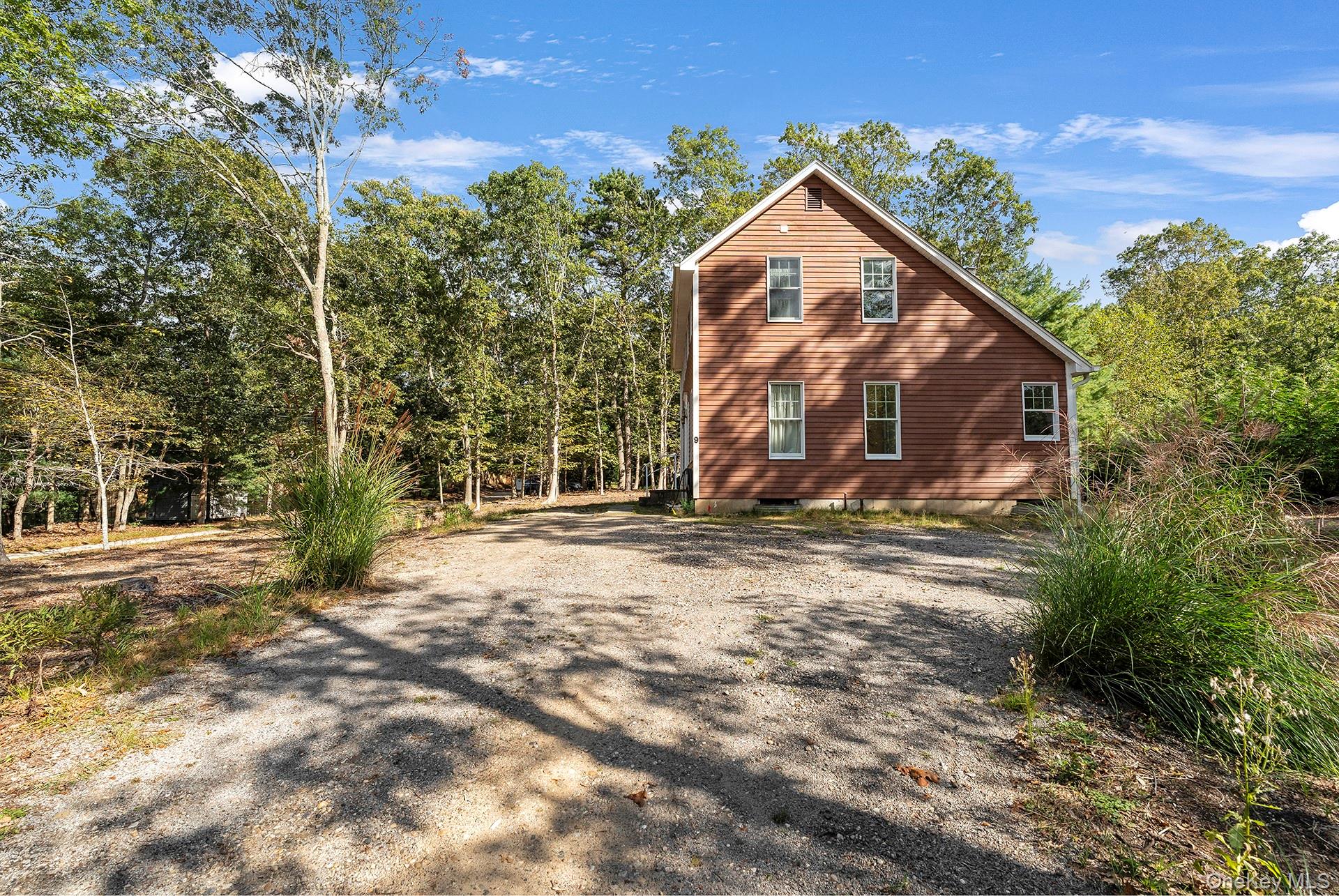 9 Wood Lot Lane — photo