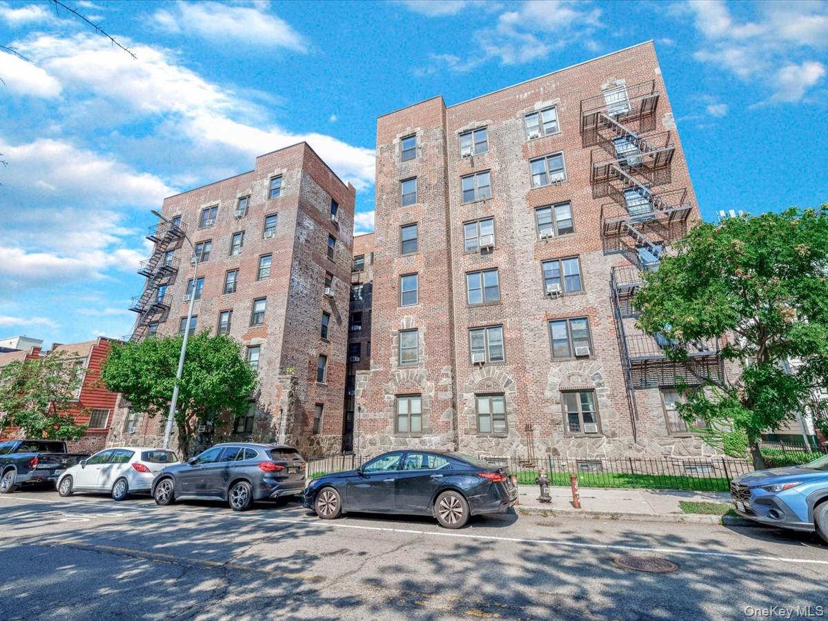 9524 Fort Hamilton Parkway 301 — photo
