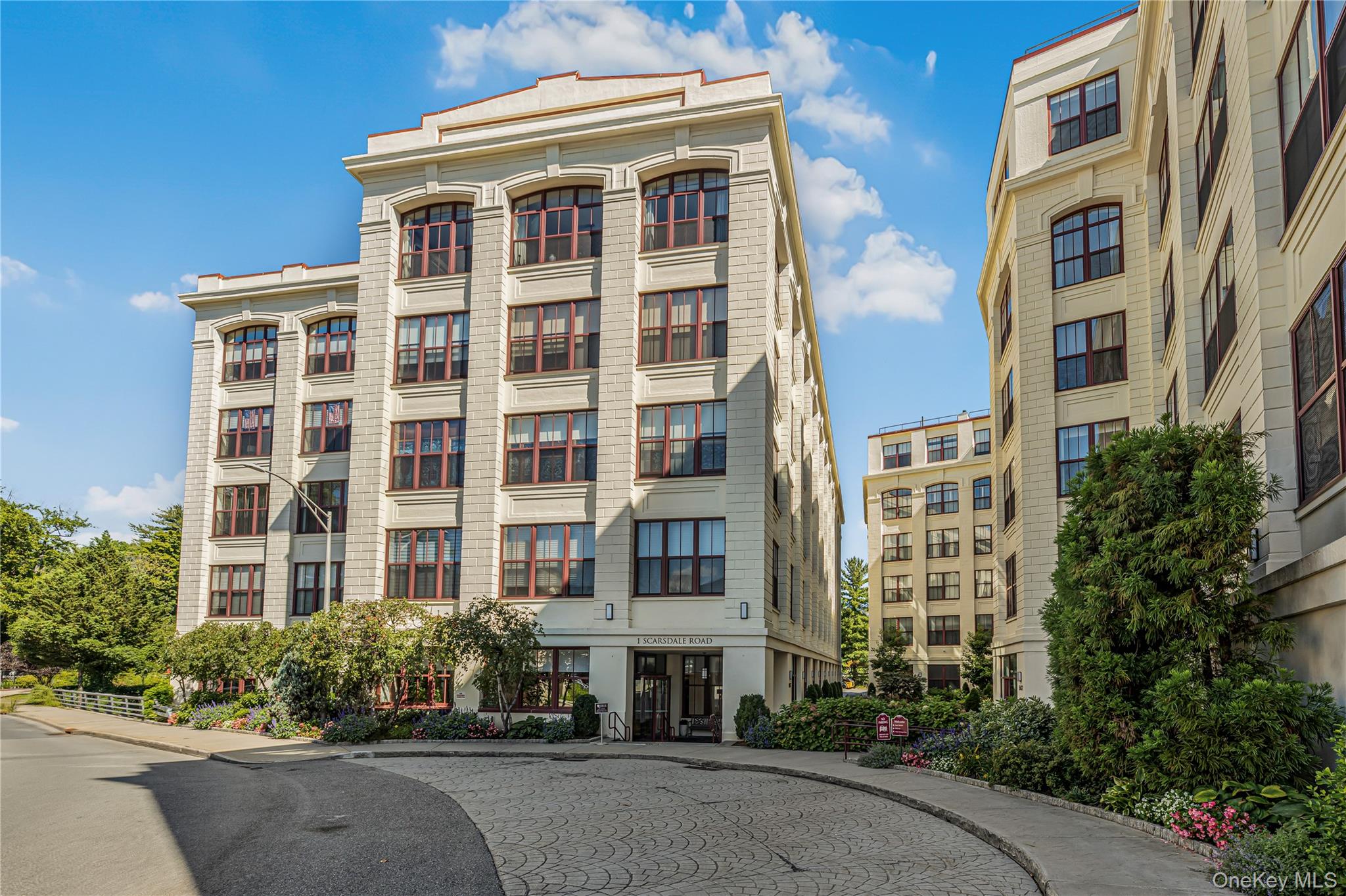 1 Scarsdale Road 321 — photo