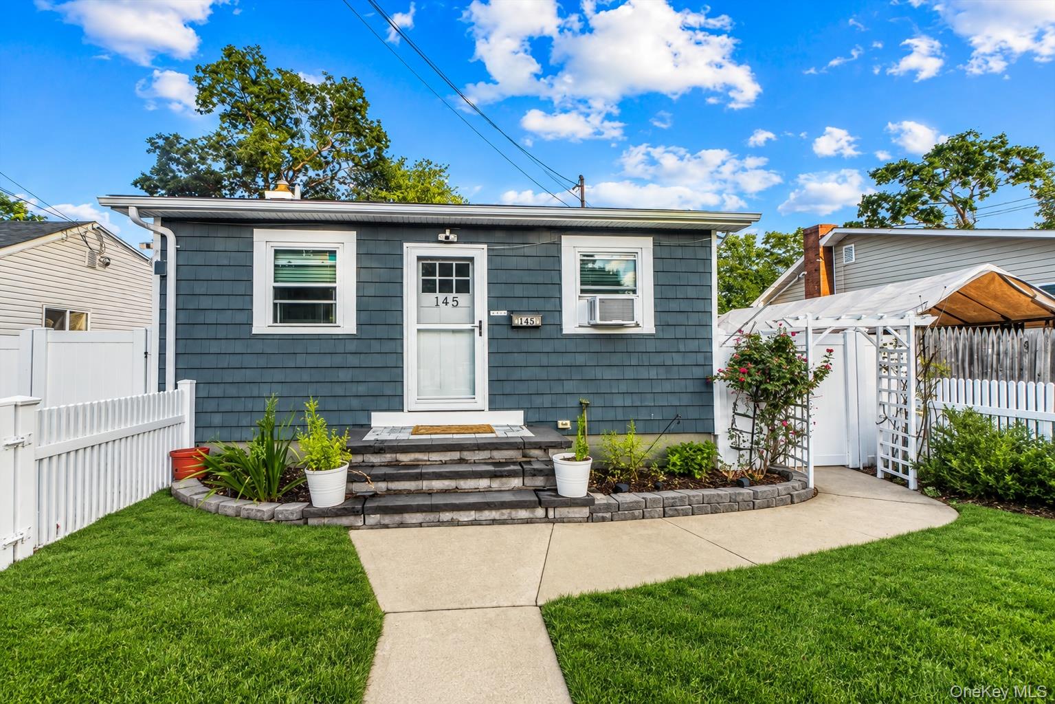 145 Carroll Avenue — photo