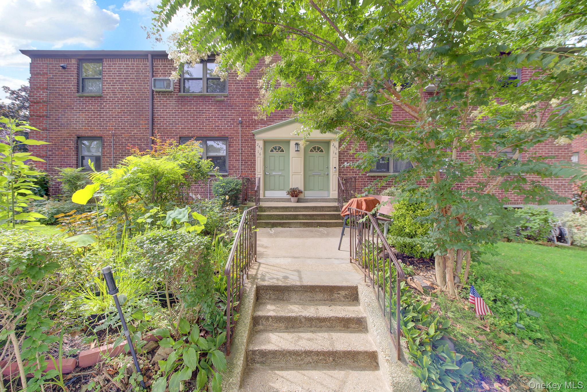 245-14 61st Avenue 0126 — photo