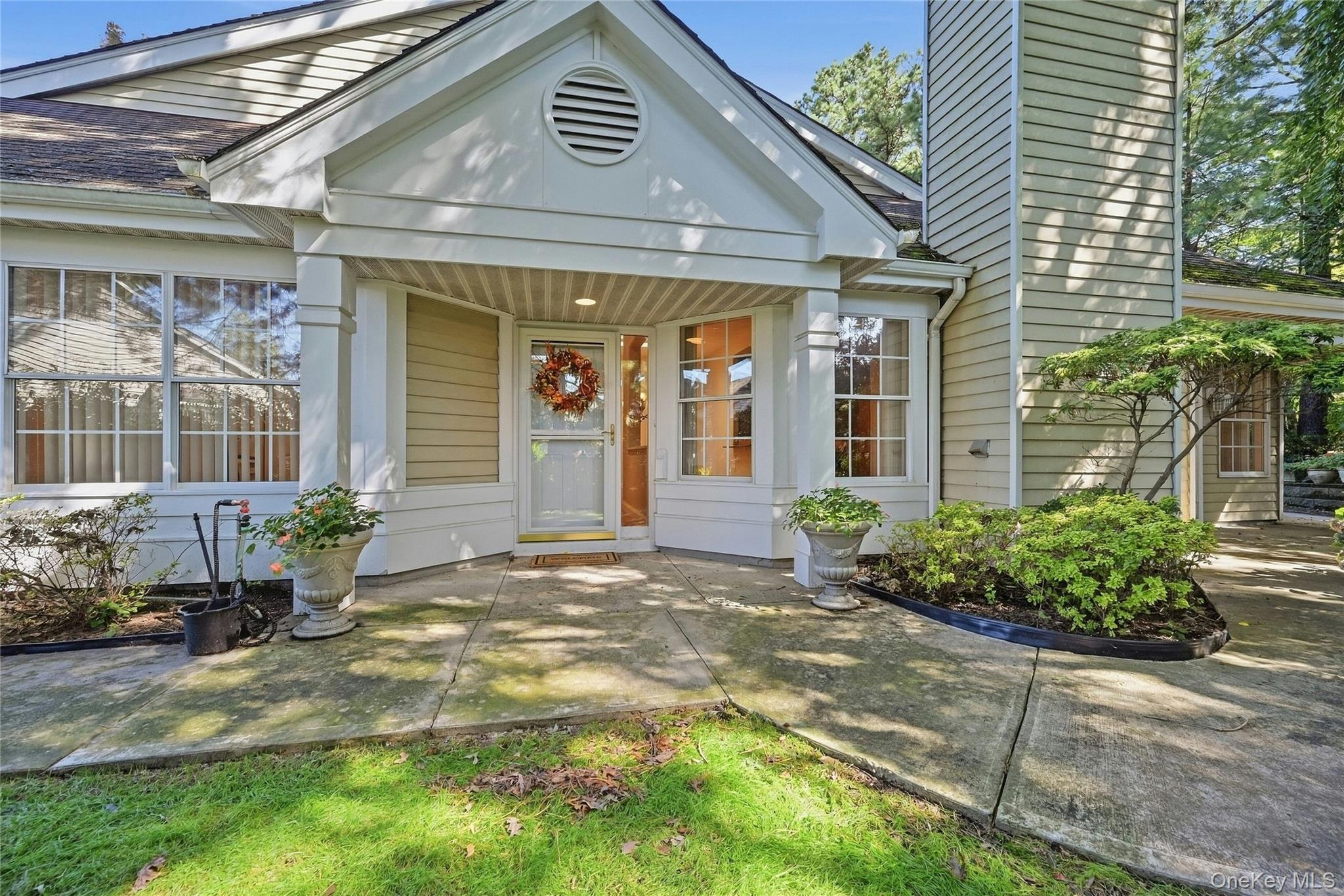 9 Oakdale Court — photo