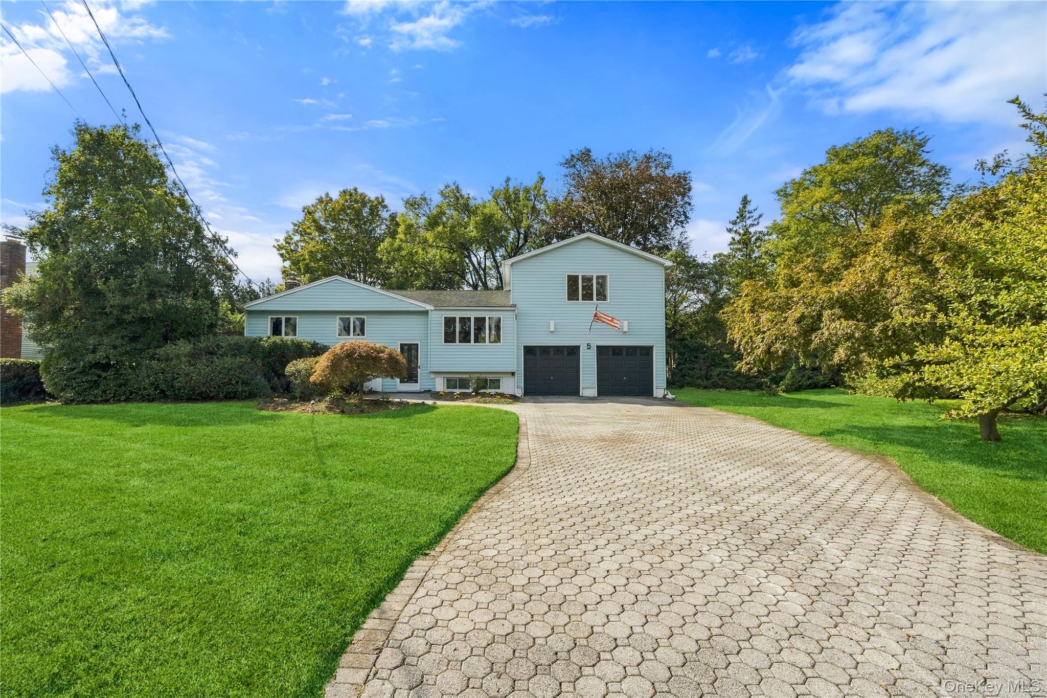 5 Lansing Lane — photo