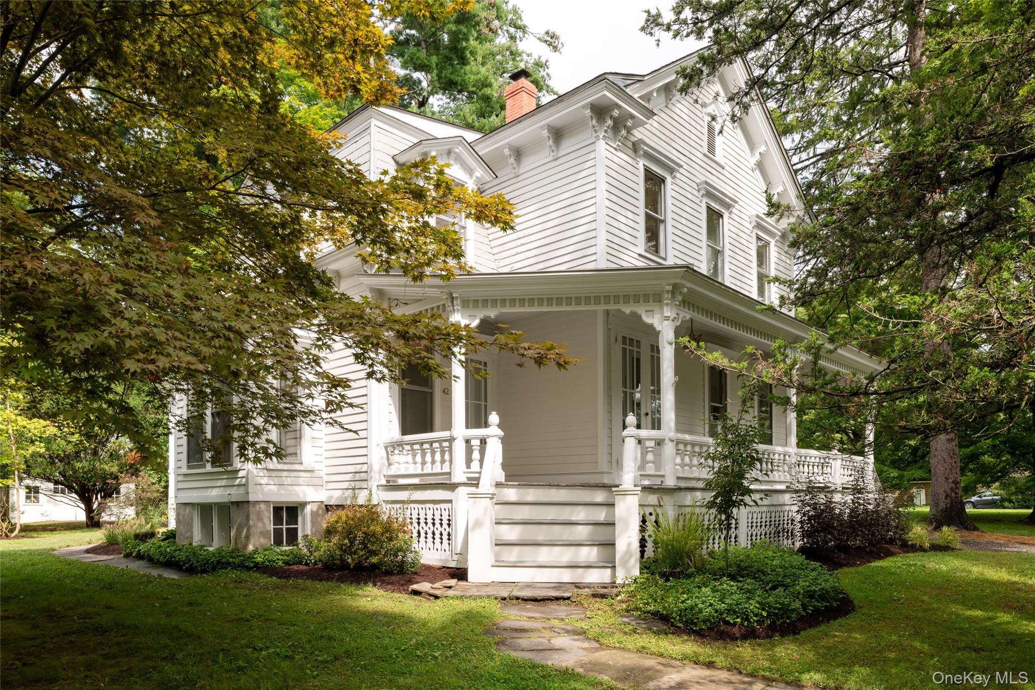42-44 Montgomery Street — photo