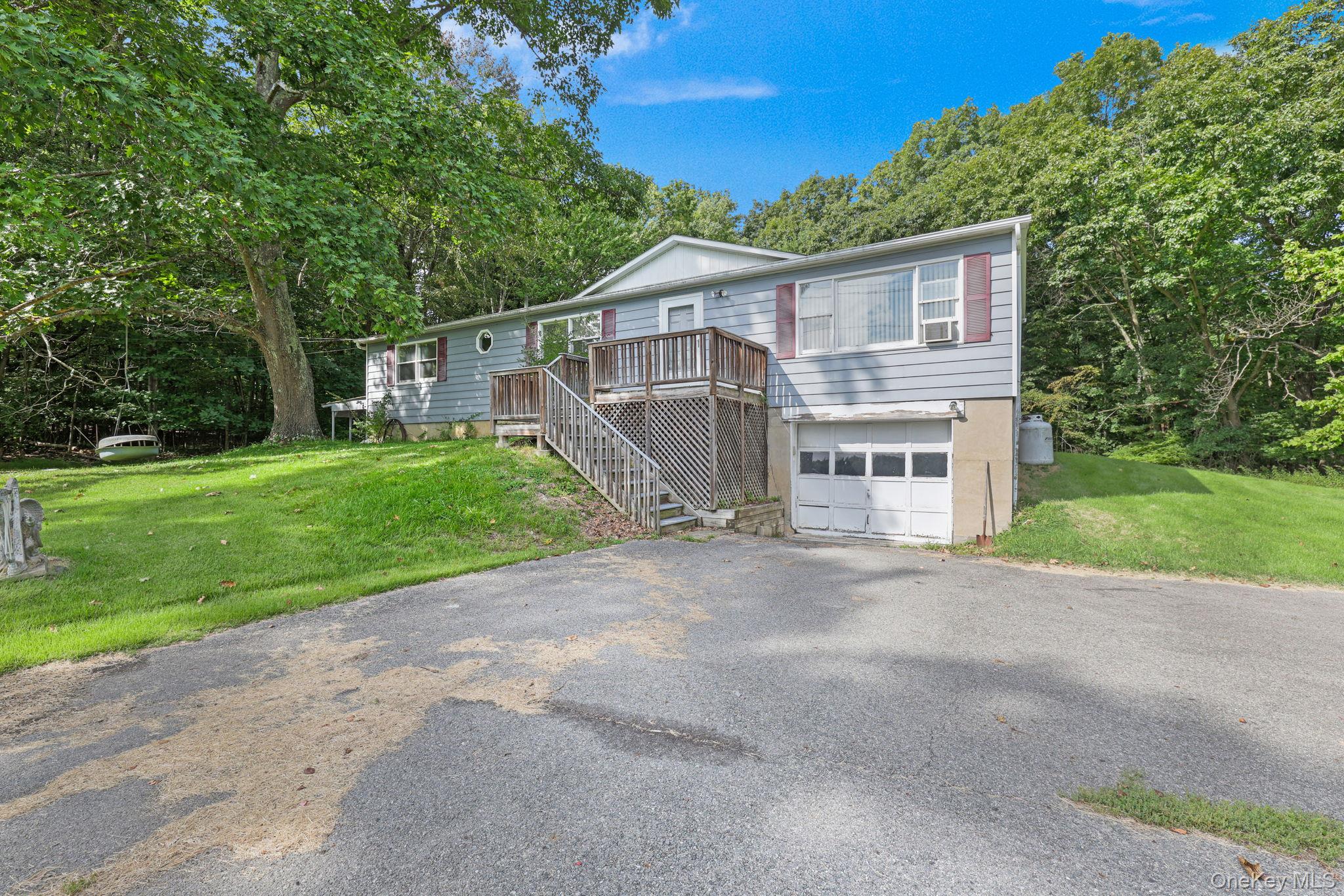 894 Wallkill Avenue, Crawford, NY 12589 — photo 3