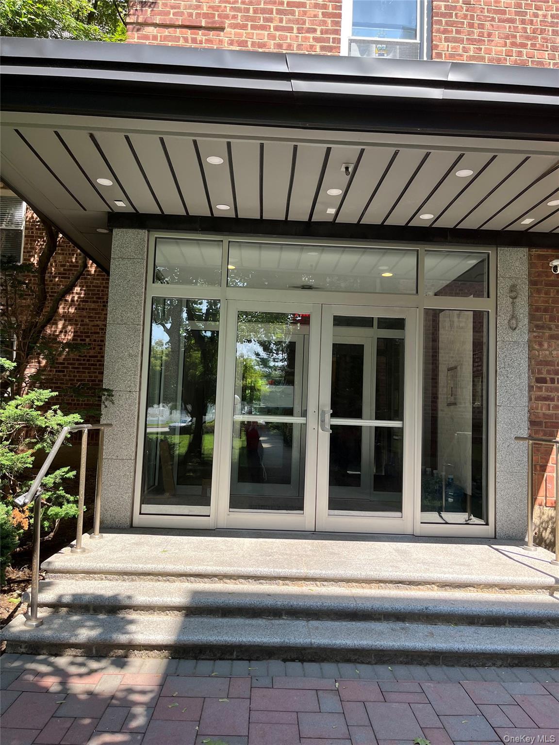 510 Dubois Ave C3 — photo