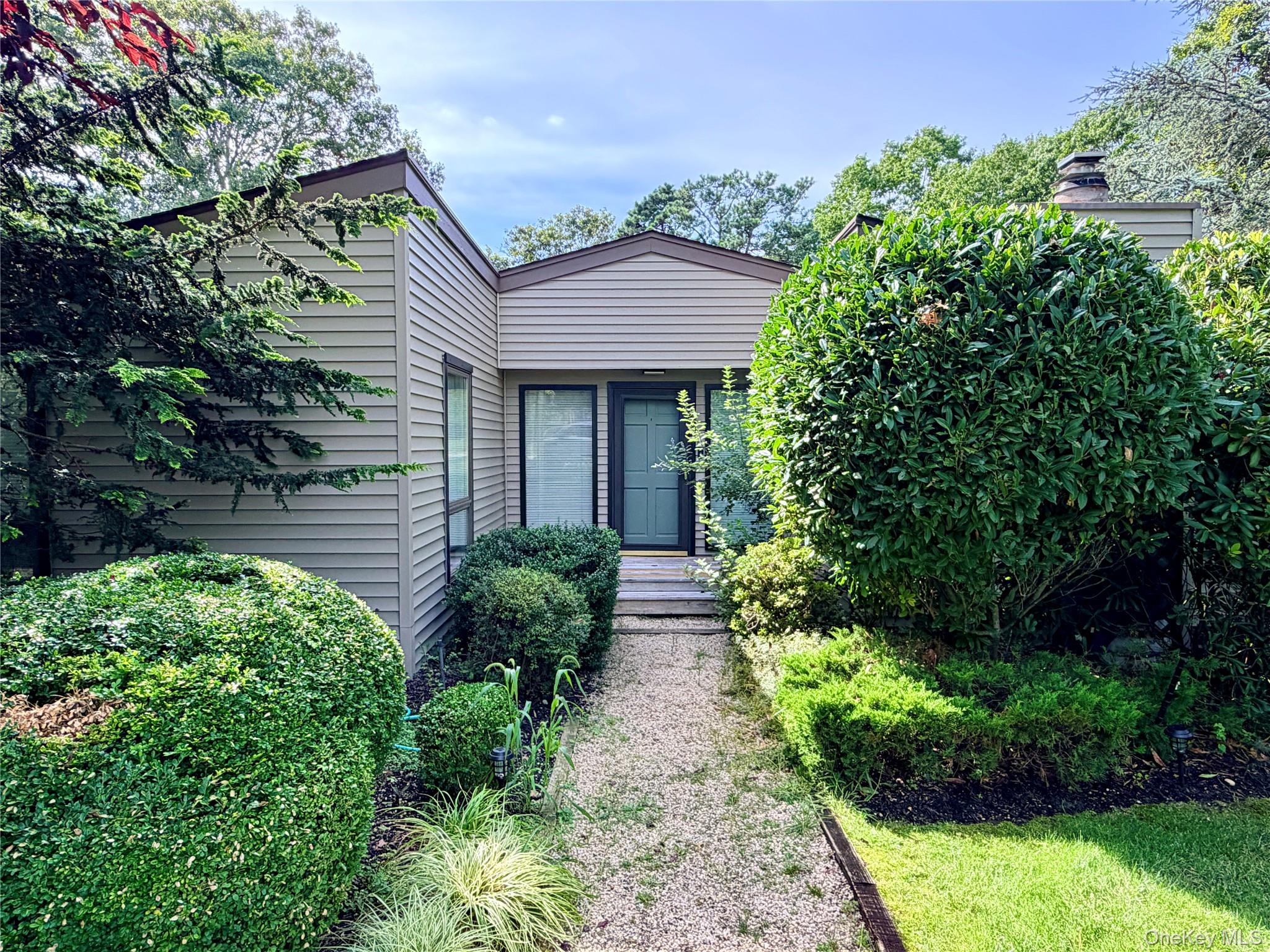 11 Gerald Lane — photo