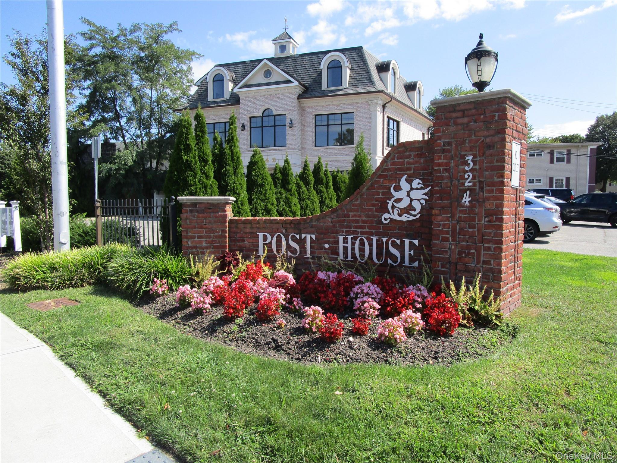324 Post Avenue 11-I — photo