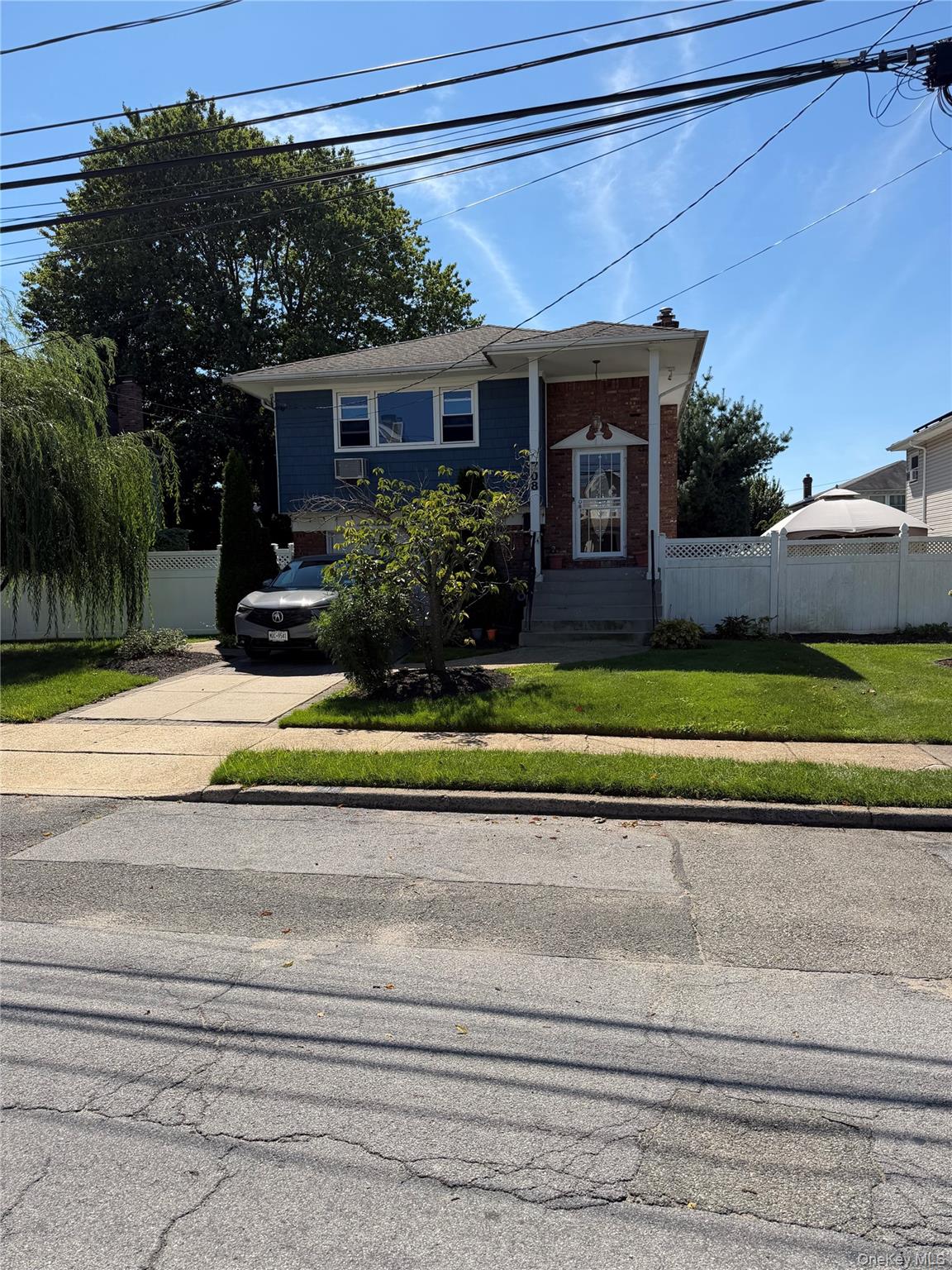 708 Parsonage Street — photo