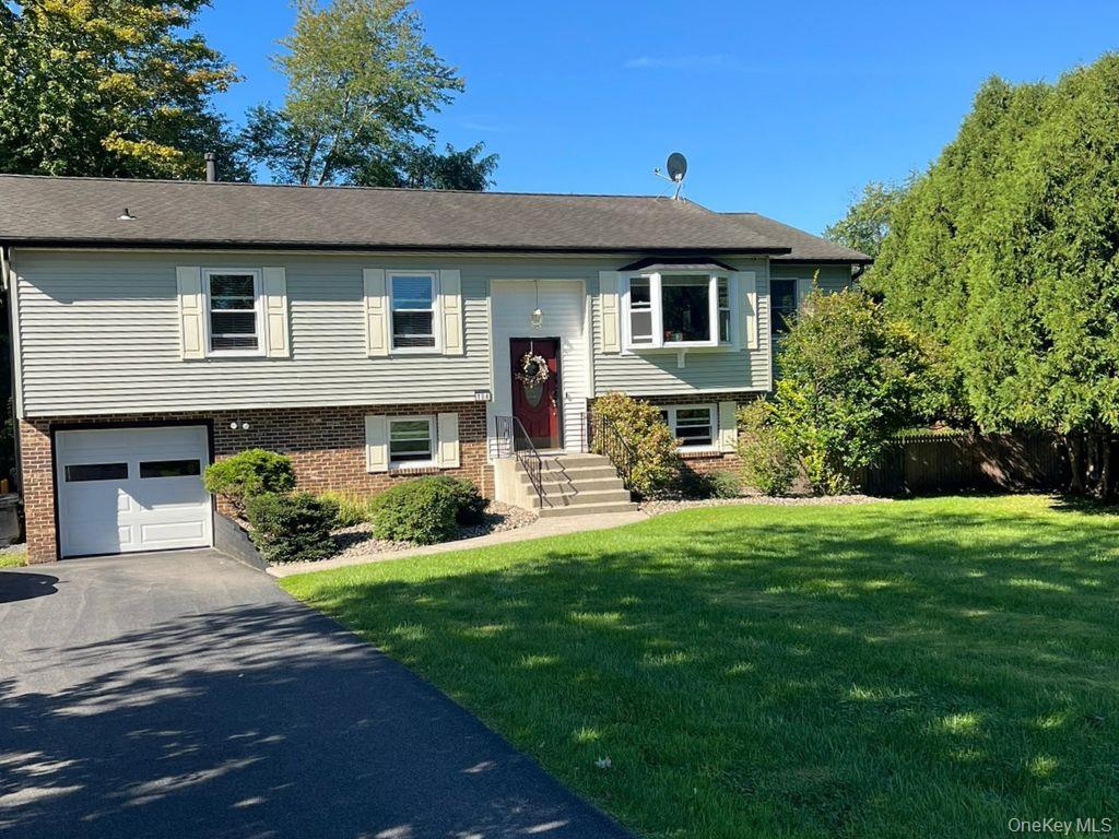 104 Ayers Court — photo