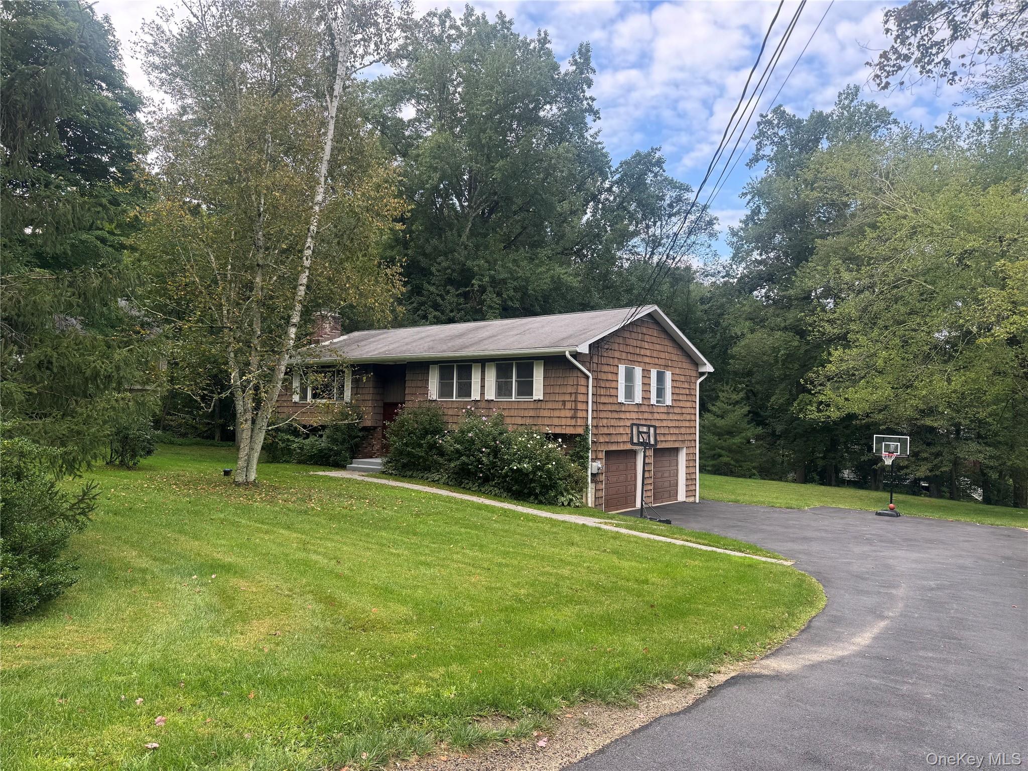 5 Byram Brook Place — photo