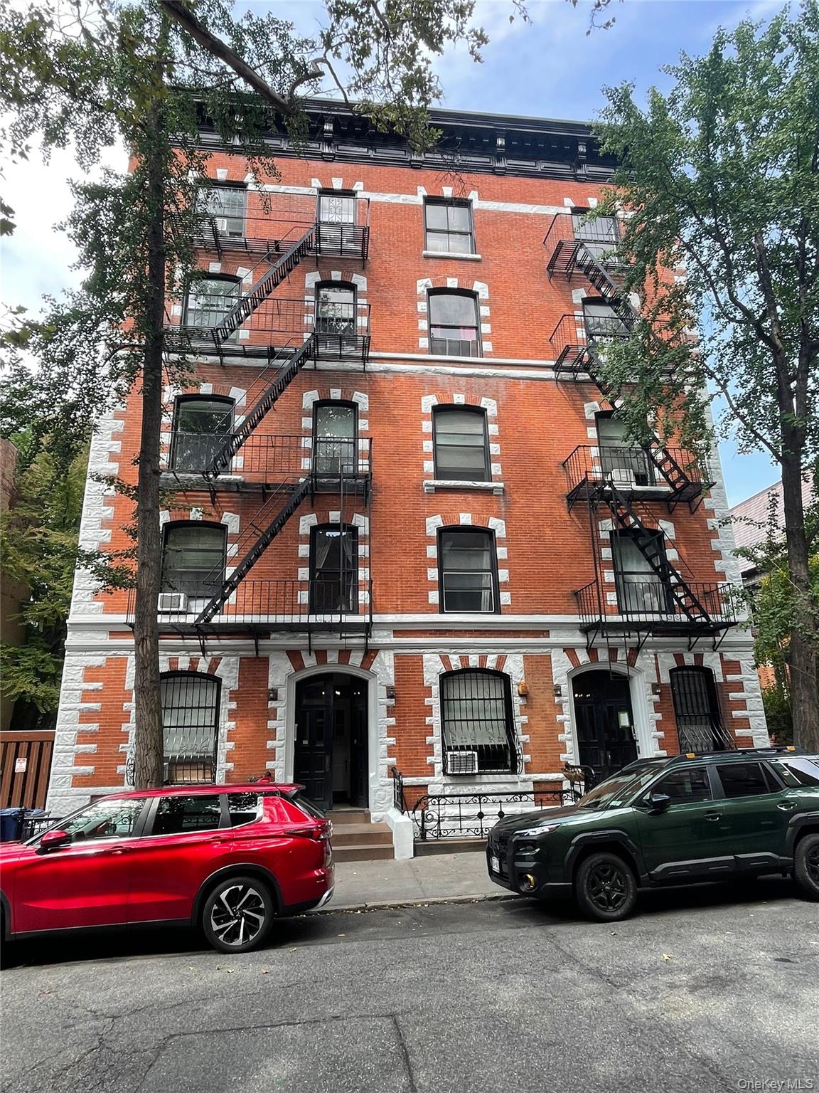 32 Willow Place 4R & 5R — photo