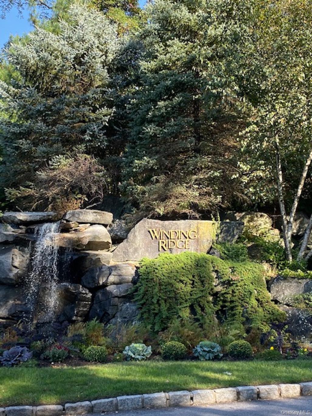 51 Winding Ridge Road — photo