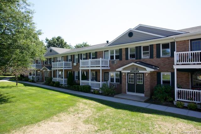 1355 Roanoke Avenue 11Rb — photo