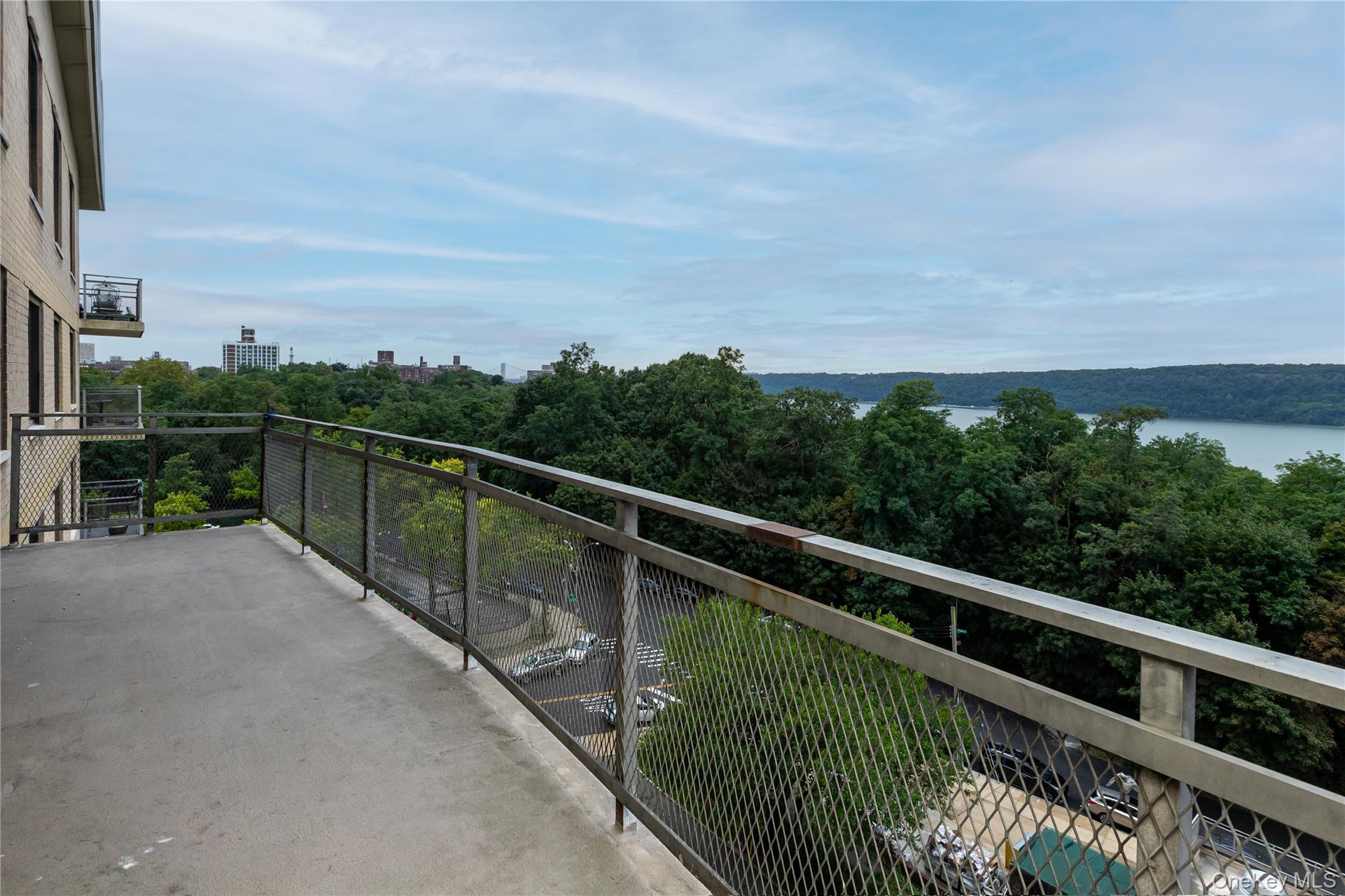 3671 Hudson Manor Terrace 6Lm — photo