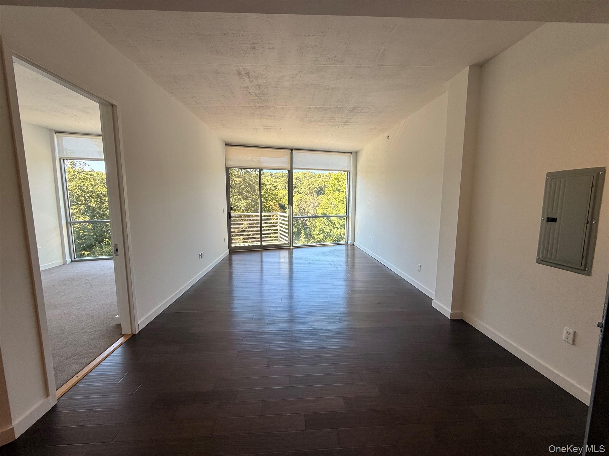 250 S Central Park Avenue 4D — photo