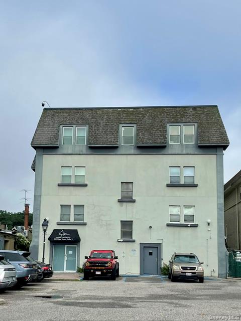 202 Main Street #210 — photo