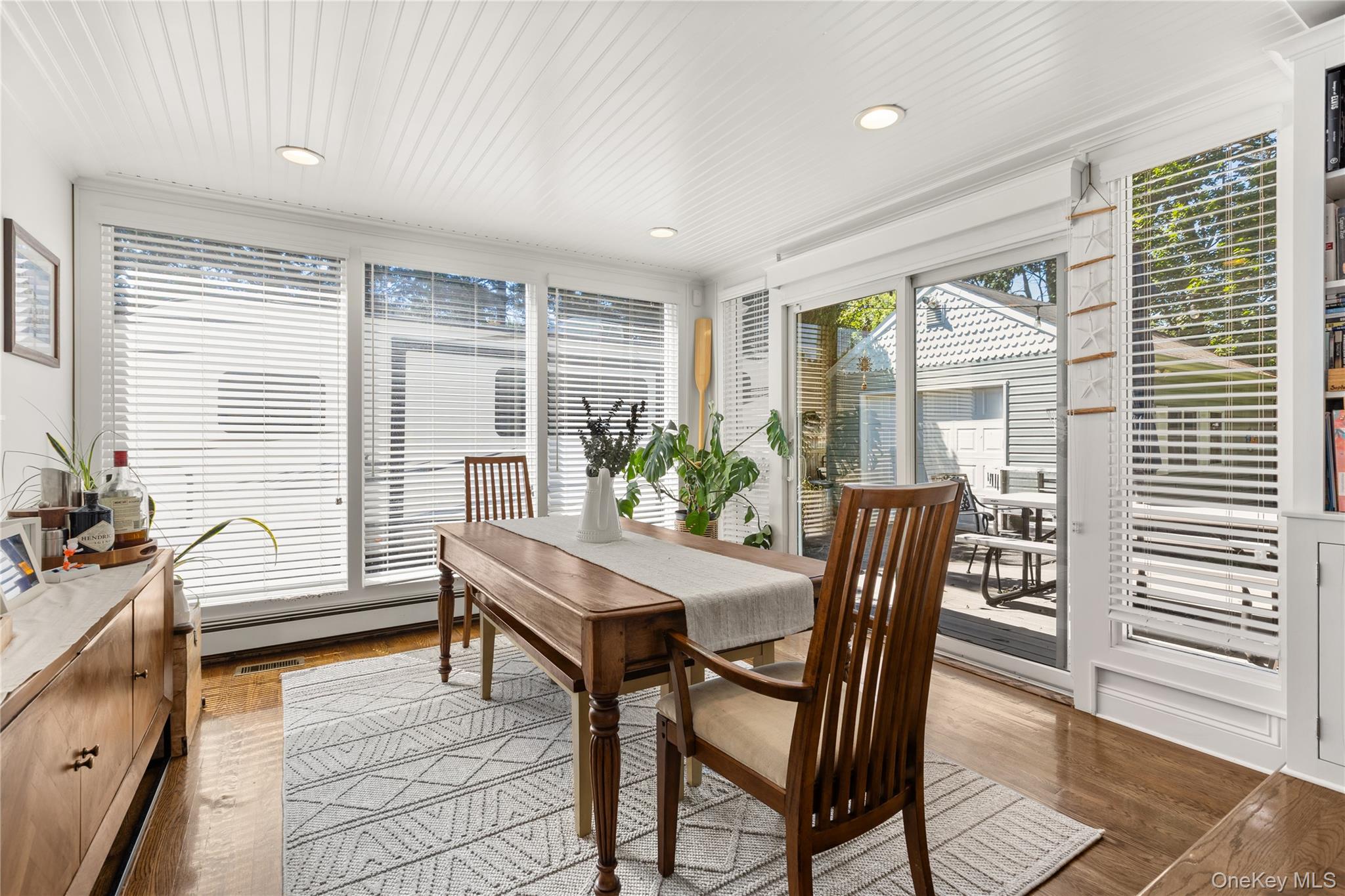 124 Smith Avenue, Islip, NY 11751 — photo 3