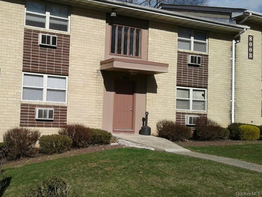 800 a Brookridge Drive 82 — photo